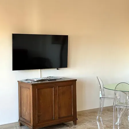 Giuliana Apartamento